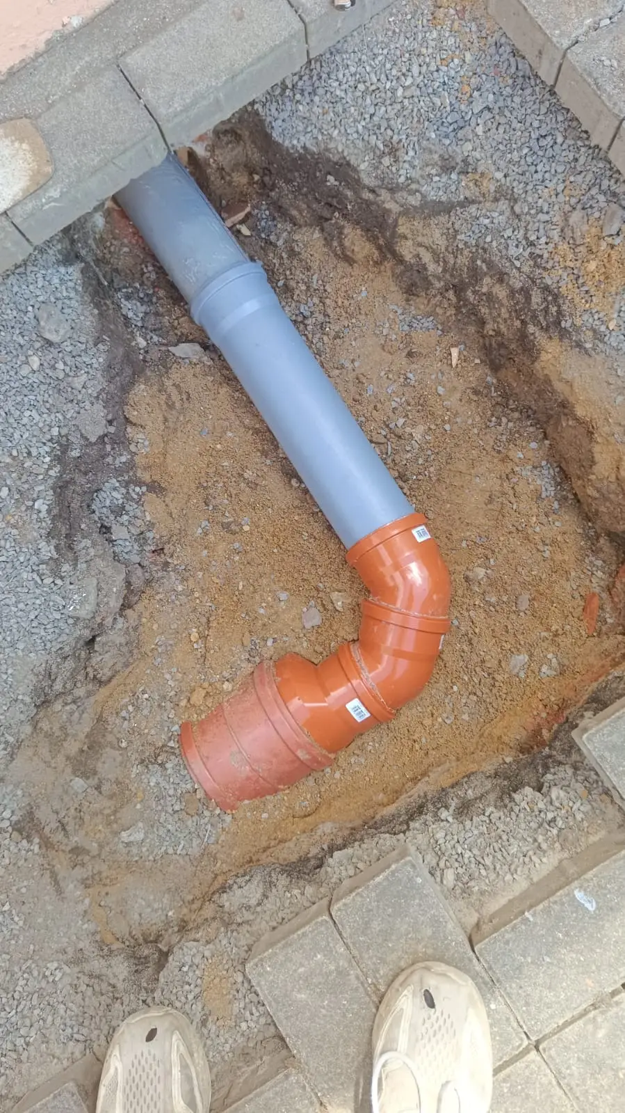 Jakub Dalihod Kuba Instalater Praha Mělník Neratovice 722679984 Havarie Voda Kanalizace Topení Přípojky Odpady Čištění odpadu Instalater na zavolanou